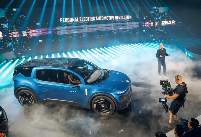Henrik Fisker presents the PEAR